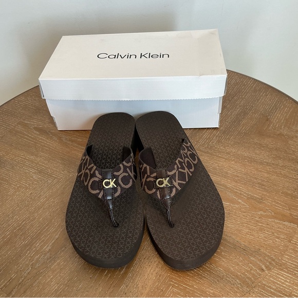 Calvin Klein Meena, Women's Sandal - Picture 6 of 7